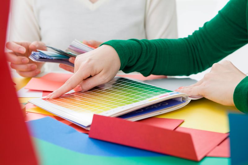 【制作会社選定ポイントも解説】成果につながる販促ツールの選び方と活用事例